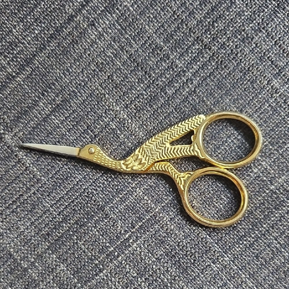 Gold Crane Embroidery Scissors